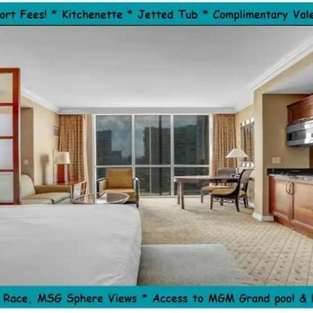 Signature Mgm Suite With Strip And Sphere View Las Vegas Exterior foto