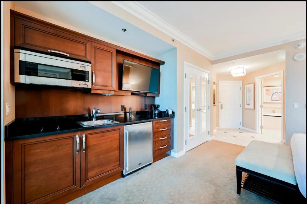 Signature Mgm Suite With Strip And Sphere View Las Vegas Exterior foto