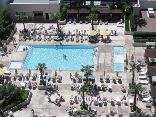 Signature Mgm Suite With Strip And Sphere View Las Vegas Exterior foto